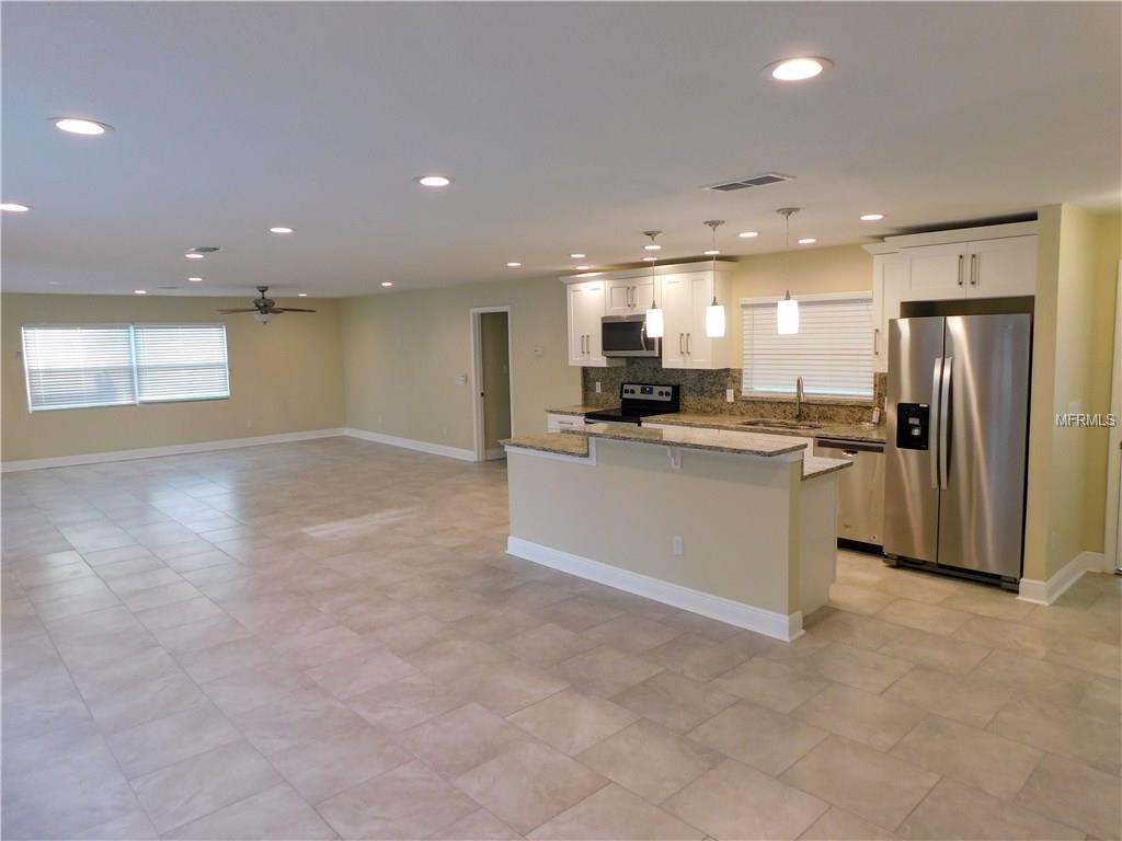 661 CORTEZ CIRCLE, ALTAMONTE SPRINGS, Florida 32714, 4 Bedrooms Bedrooms, 6 Rooms Rooms,3 BathroomsBathrooms,Residential,For sale,CORTEZ,O5560301