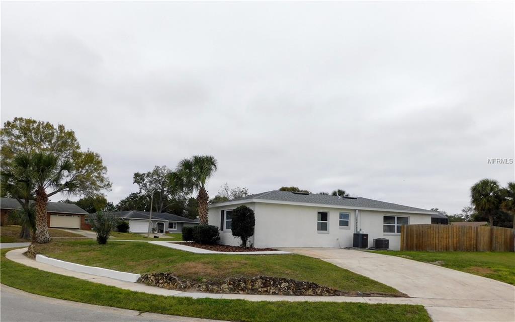 661 CORTEZ CIRCLE, ALTAMONTE SPRINGS, Florida 32714, 4 Bedrooms Bedrooms, 6 Rooms Rooms,3 BathroomsBathrooms,Residential,For sale,CORTEZ,O5560301