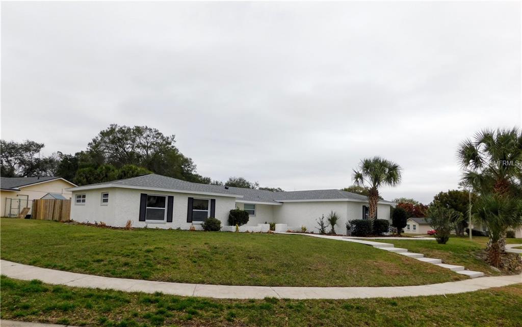 661 CORTEZ CIRCLE, ALTAMONTE SPRINGS, Florida 32714, 4 Bedrooms Bedrooms, 6 Rooms Rooms,3 BathroomsBathrooms,Residential,For sale,CORTEZ,O5560301