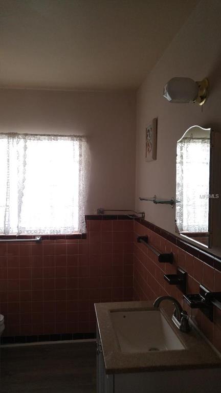 804 33RD STREET W, BRADENTON, Florida 34205, 3 Bedrooms Bedrooms, 3 Rooms Rooms,2 BathroomsBathrooms,Residential,For sale,33RD,A4209303