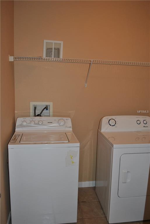 2139 CHIANTI PLACE, PALM HARBOR, Florida 34683, 2 Bedrooms Bedrooms, 4 Rooms Rooms,2 BathroomsBathrooms,Residential,For sale,CHIANTI,W7637833