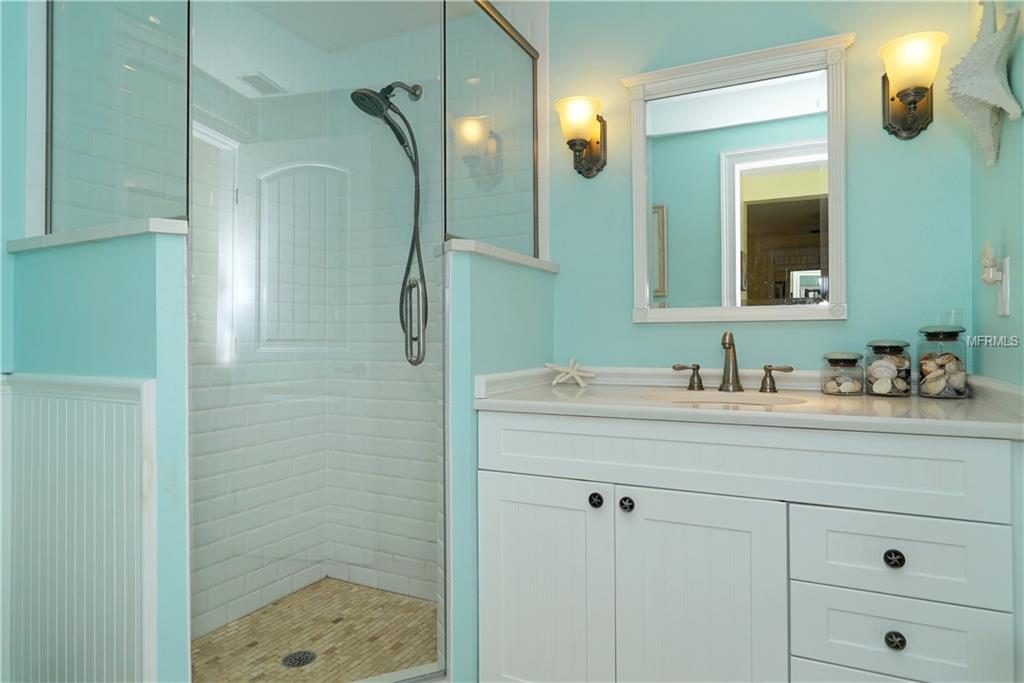 6505 MARINA DRIVE, HOLMES BEACH, Florida 34217, 2 Bedrooms Bedrooms, 6 Rooms Rooms,2 BathroomsBathrooms,Residential,For sale,MARINA,A4181933