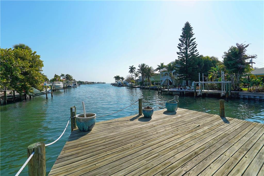 6505 MARINA DRIVE, HOLMES BEACH, Florida 34217, 2 Bedrooms Bedrooms, 6 Rooms Rooms,2 BathroomsBathrooms,Residential,For sale,MARINA,A4181933