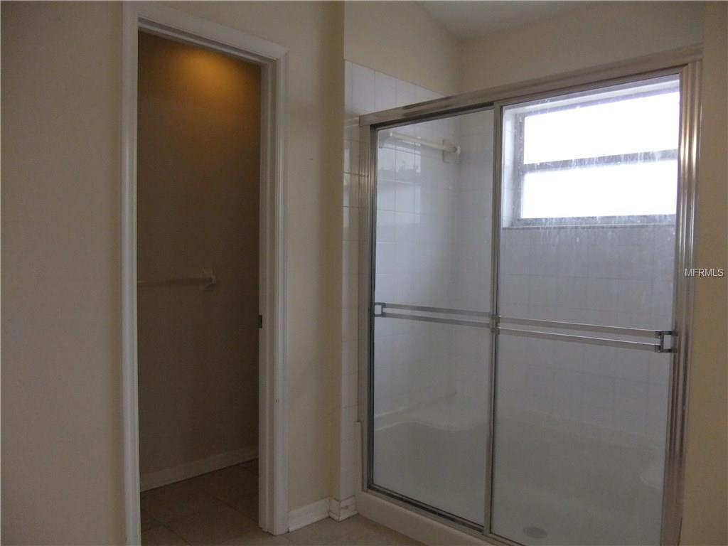 4659 RUNABOUT WAY, BRADENTON, Florida 34203, 4 Bedrooms Bedrooms, 6 Rooms Rooms,2 BathroomsBathrooms,Residential,For sale,RUNABOUT,A4195603