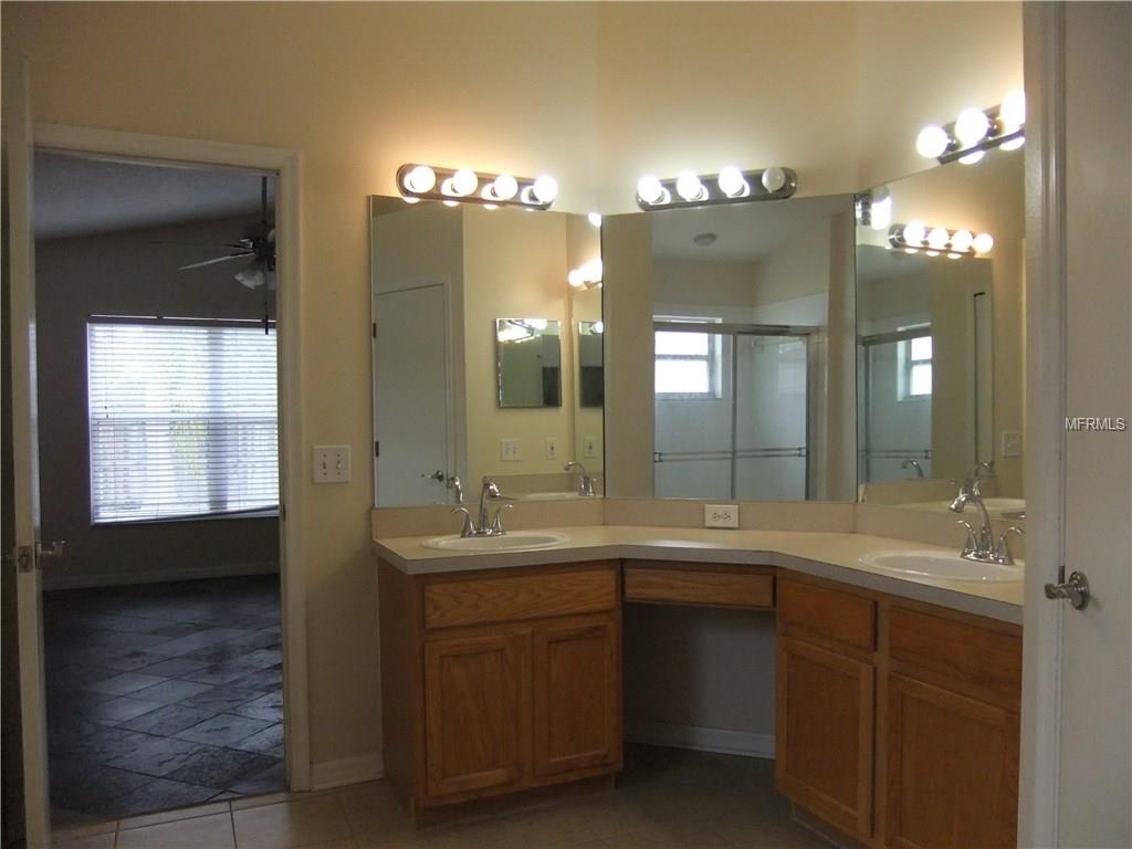 4659 RUNABOUT WAY, BRADENTON, Florida 34203, 4 Bedrooms Bedrooms, 6 Rooms Rooms,2 BathroomsBathrooms,Residential,For sale,RUNABOUT,A4195603