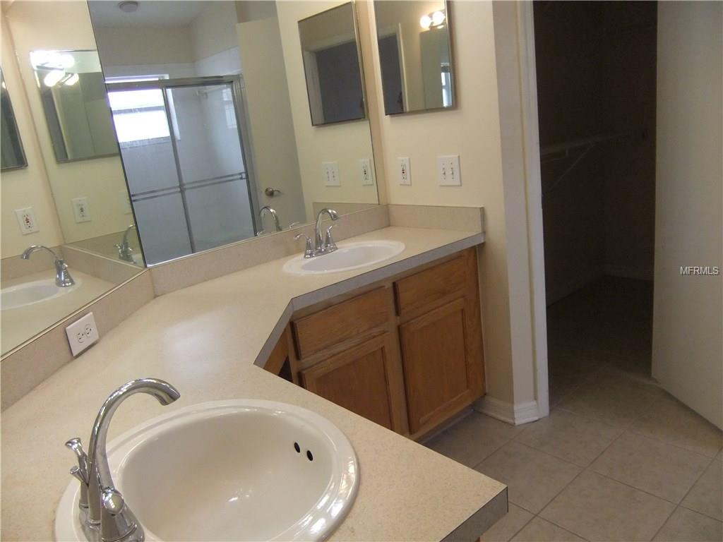 4659 RUNABOUT WAY, BRADENTON, Florida 34203, 4 Bedrooms Bedrooms, 6 Rooms Rooms,2 BathroomsBathrooms,Residential,For sale,RUNABOUT,A4195603