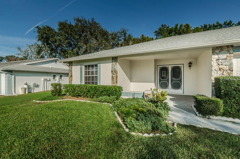 11020 LINKSIDE DRIVE, PORT RICHEY, Florida 34668, 2 Bedrooms Bedrooms, 5 Rooms Rooms,2 BathroomsBathrooms,Residential,For sale,LINKSIDE,W7636303