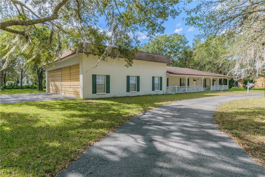10740 LUSCOMBE COURT, NEW PORT RICHEY, Florida 34654, 3 Bedrooms Bedrooms, 6 Rooms Rooms,3 BathroomsBathrooms,Residential,For sale,LUSCOMBE,H2204435