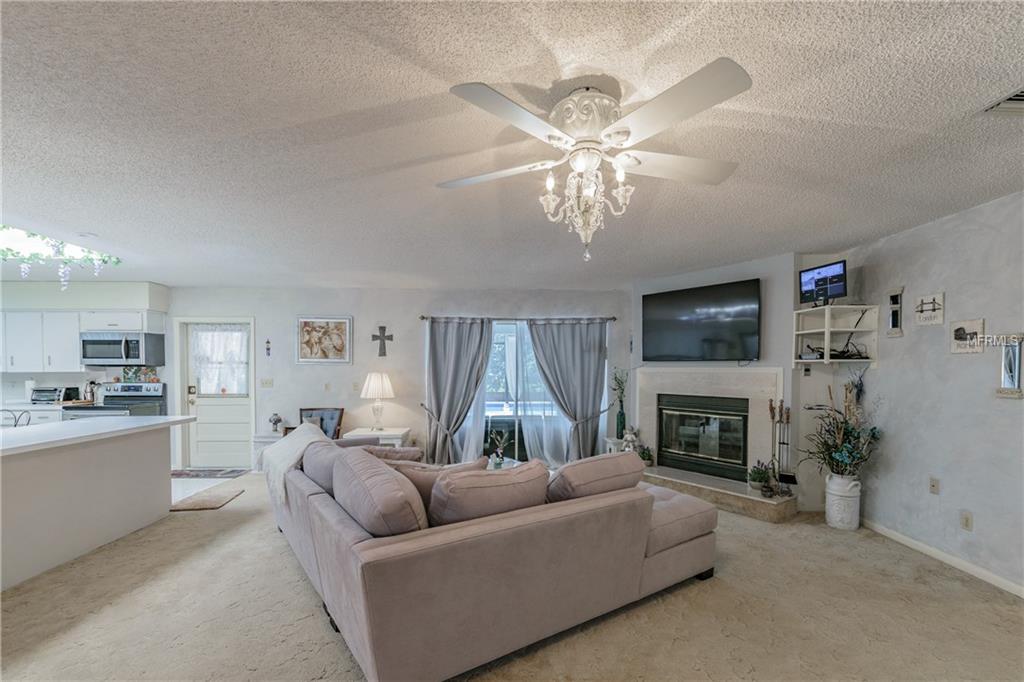 10740 LUSCOMBE COURT, NEW PORT RICHEY, Florida 34654, 3 Bedrooms Bedrooms, 6 Rooms Rooms,3 BathroomsBathrooms,Residential,For sale,LUSCOMBE,H2204435