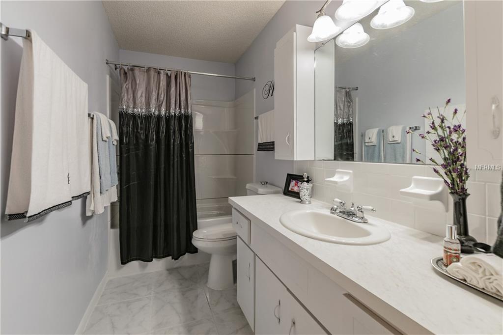 10740 LUSCOMBE COURT, NEW PORT RICHEY, Florida 34654, 3 Bedrooms Bedrooms, 6 Rooms Rooms,3 BathroomsBathrooms,Residential,For sale,LUSCOMBE,H2204435