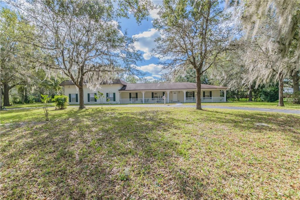 10740 LUSCOMBE COURT, NEW PORT RICHEY, Florida 34654, 3 Bedrooms Bedrooms, 6 Rooms Rooms,3 BathroomsBathrooms,Residential,For sale,LUSCOMBE,H2204435
