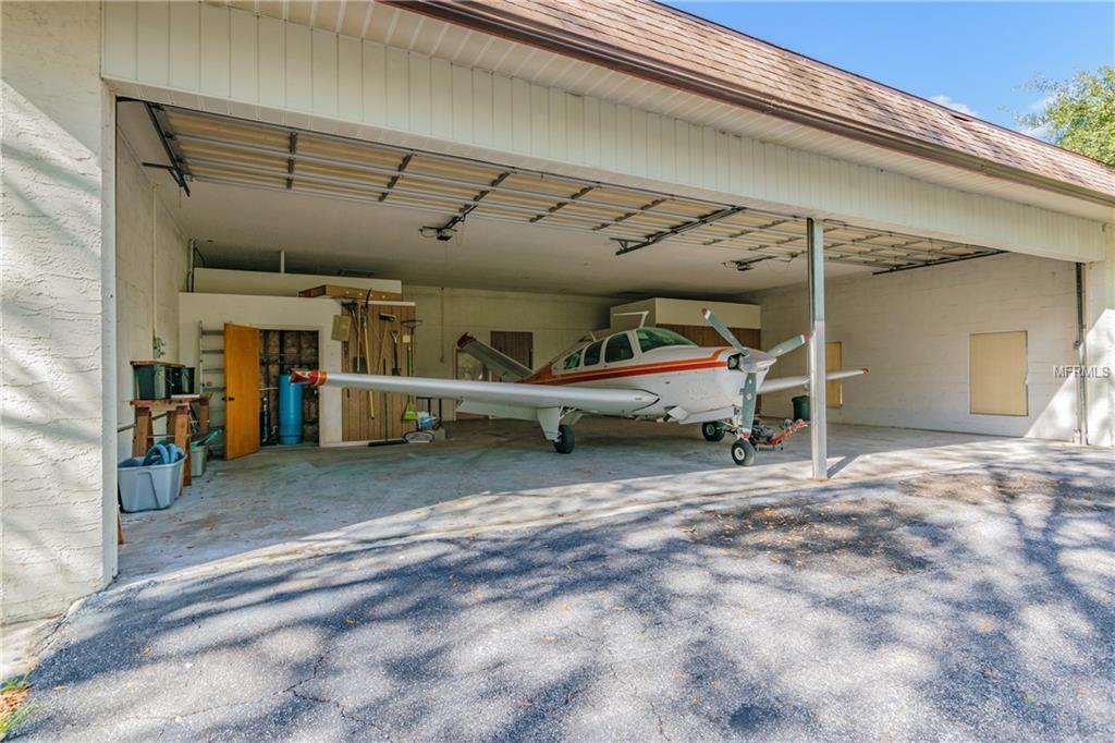 10740 LUSCOMBE COURT, NEW PORT RICHEY, Florida 34654, 3 Bedrooms Bedrooms, 6 Rooms Rooms,3 BathroomsBathrooms,Residential,For sale,LUSCOMBE,H2204435