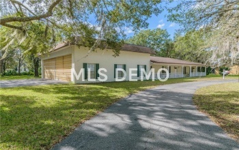 10740 LUSCOMBE COURT, NEW PORT RICHEY, Florida 34654, 3 Bedrooms Bedrooms, 6 Rooms Rooms,3 BathroomsBathrooms,Residential,For sale,LUSCOMBE,H2204435