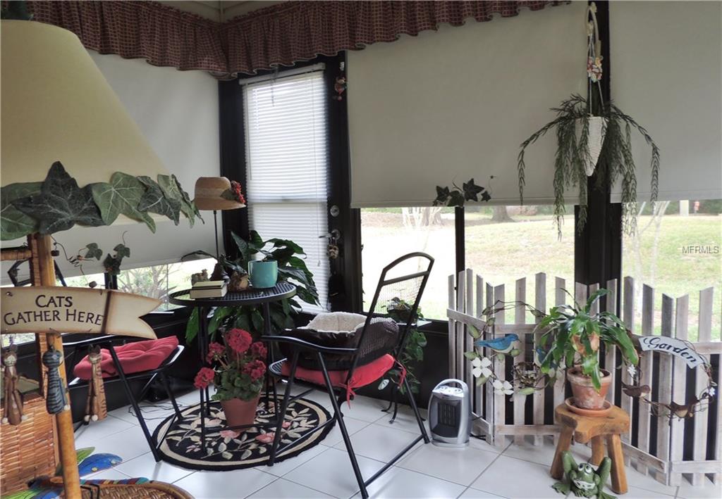 533 JUNIPER WAY, TAVARES, Florida 32778, 2 Bedrooms Bedrooms, 6 Rooms Rooms,2 BathroomsBathrooms,Residential,For sale,JUNIPER,G4851451