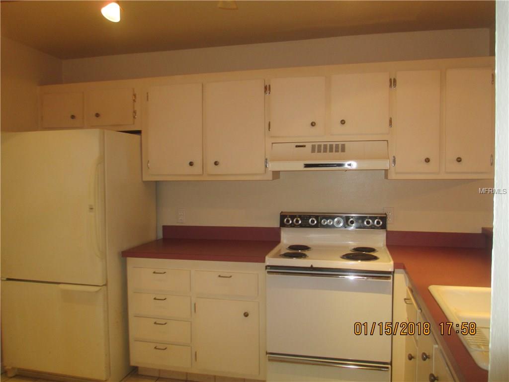 14255 ROSEMARY LANE, LARGO, Florida 33774, 2 Bedrooms Bedrooms, 5 Rooms Rooms,2 BathroomsBathrooms,Residential,For sale,ROSEMARY,U7844360