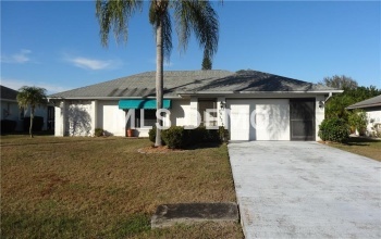 26336 DEEP CREEK BOULEVARD, PUNTA GORDA, Florida 33983, 3 Bedrooms Bedrooms, 7 Rooms Rooms,2 BathroomsBathrooms,Residential,For sale,DEEP CREEK,C7248164