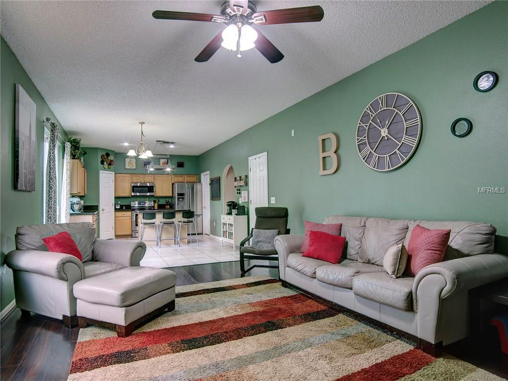 121 GOLFSIDE CIRCLE, SANFORD, Florida 32773, 4 Bedrooms Bedrooms, 8 Rooms Rooms,2 BathroomsBathrooms,Residential,For sale,GOLFSIDE,O5558535