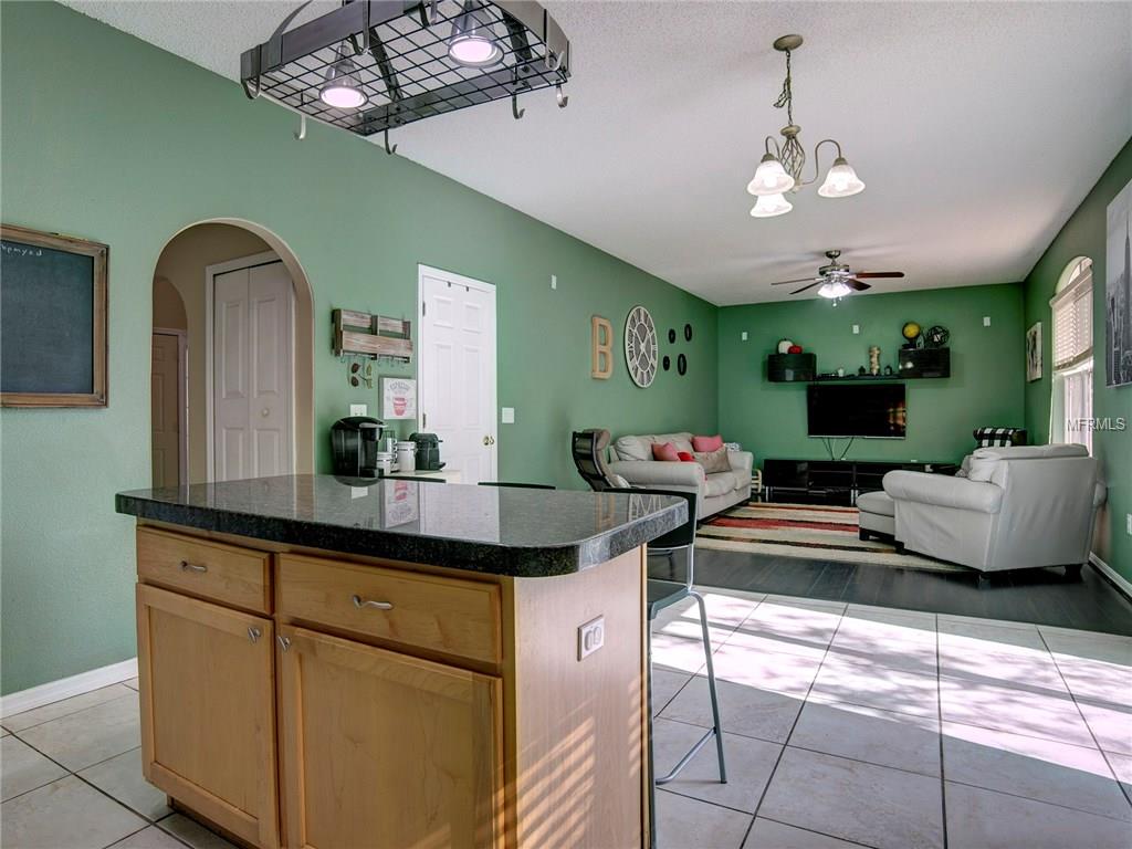 121 GOLFSIDE CIRCLE, SANFORD, Florida 32773, 4 Bedrooms Bedrooms, 8 Rooms Rooms,2 BathroomsBathrooms,Residential,For sale,GOLFSIDE,O5558535