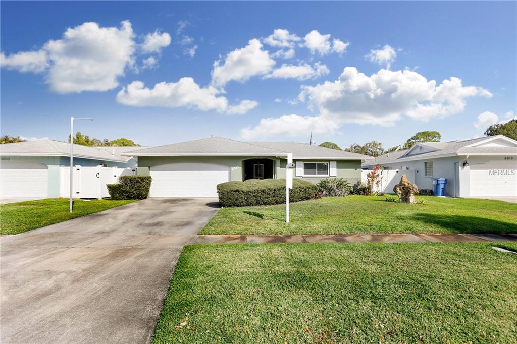 6025 VENETIAN BOULEVARD NE, ST PETERSBURG, Florida 33703, 4 Bedrooms Bedrooms, 3 Rooms Rooms,2 BathroomsBathrooms,Residential,For sale,VENETIAN,U7846291