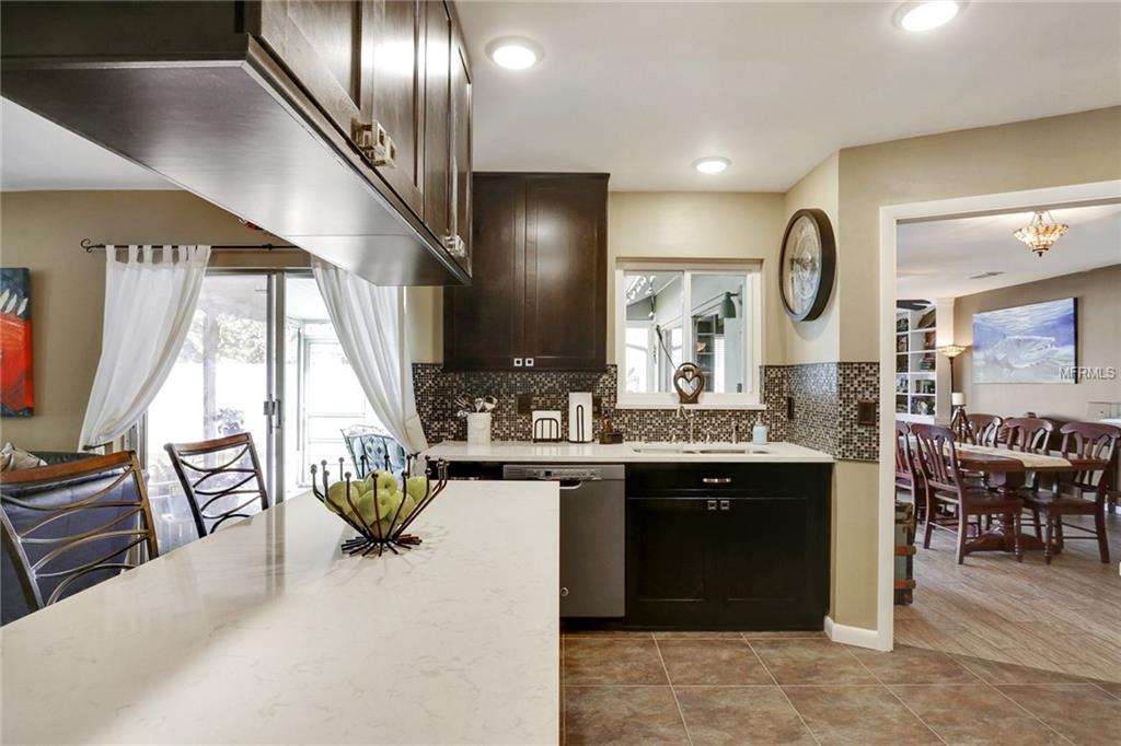 6025 VENETIAN BOULEVARD NE, ST PETERSBURG, Florida 33703, 4 Bedrooms Bedrooms, 3 Rooms Rooms,2 BathroomsBathrooms,Residential,For sale,VENETIAN,U7846291