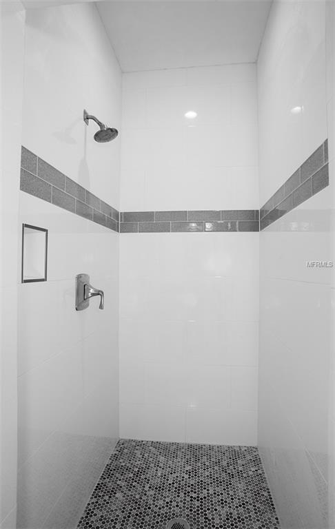 107 N FREDRICA AVENUE, CLEARWATER, Florida 33755, 3 Bedrooms Bedrooms, 8 Rooms Rooms,2 BathroomsBathrooms,Residential,For sale,FREDRICA,U7846835