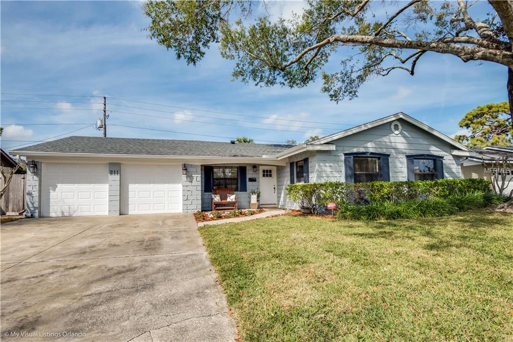 211 CORNWALL ROAD, WINTER PARK, Florida 32792, 4 Bedrooms Bedrooms, 9 Rooms Rooms,2 BathroomsBathrooms,Residential,For sale,CORNWALL,O5561527