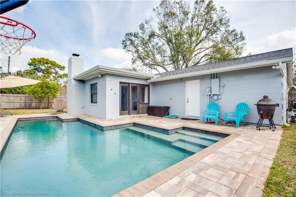 211 CORNWALL ROAD, WINTER PARK, Florida 32792, 4 Bedrooms Bedrooms, 9 Rooms Rooms,2 BathroomsBathrooms,Residential,For sale,CORNWALL,O5561527