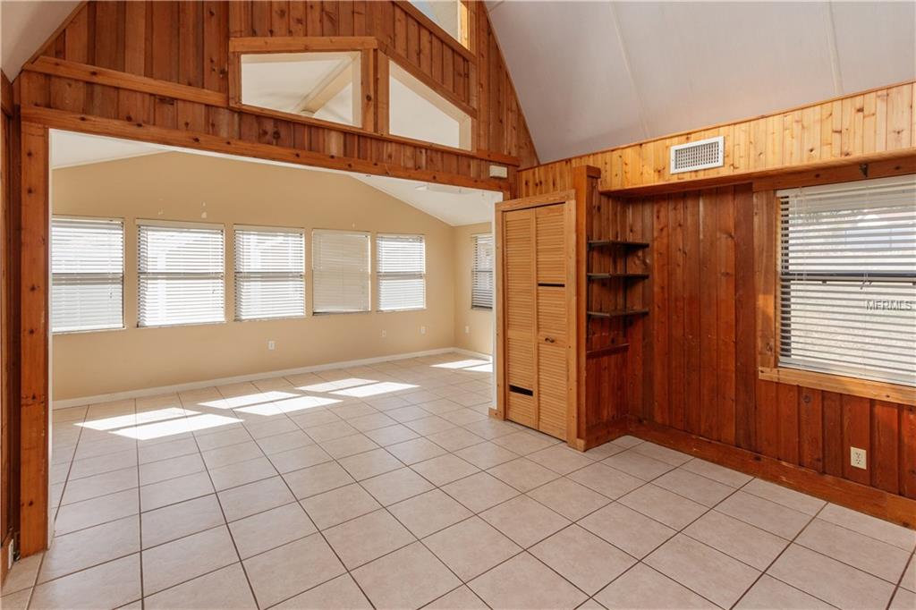 10301 US HIGHWAY 27, CLERMONT, Florida 34711, 2 Bedrooms Bedrooms, 5 Rooms Rooms,2 BathroomsBathrooms,Residential,For sale,US HIGHWAY 27,O5561674