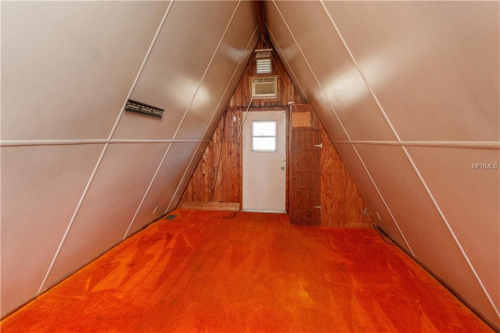 10301 US HIGHWAY 27, CLERMONT, Florida 34711, 2 Bedrooms Bedrooms, 5 Rooms Rooms,2 BathroomsBathrooms,Residential,For sale,US HIGHWAY 27,O5561674