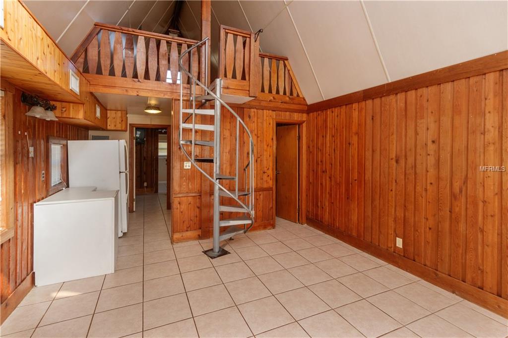 10301 US HIGHWAY 27, CLERMONT, Florida 34711, 2 Bedrooms Bedrooms, 5 Rooms Rooms,2 BathroomsBathrooms,Residential,For sale,US HIGHWAY 27,O5561674