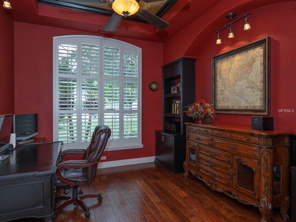 1826 LAKE ROBERTS COURT, WINDERMERE, Florida 34786, 3 Bedrooms Bedrooms, 8 Rooms Rooms,3 BathroomsBathrooms,Residential,For sale,LAKE ROBERTS,O5561765