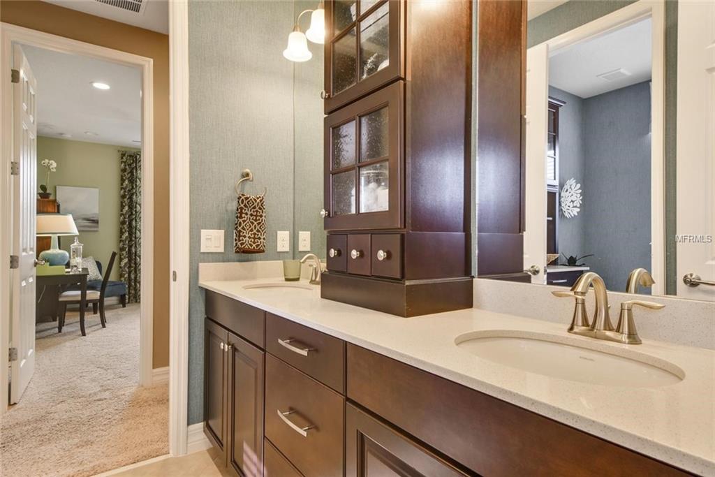 4951 MILLENNIA GREEN DRIVE, ORLANDO, Florida 32811, 4 Bedrooms Bedrooms, 7 Rooms Rooms,2 BathroomsBathrooms,Residential,For sale,MILLENNIA GREEN,O5562012