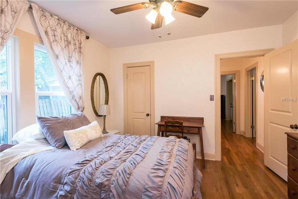 2025 5TH STREET N, ST PETERSBURG, Florida 33704, 2 Bedrooms Bedrooms, 4 Rooms Rooms,1 BathroomBathrooms,Residential,For sale,5TH,U7834332