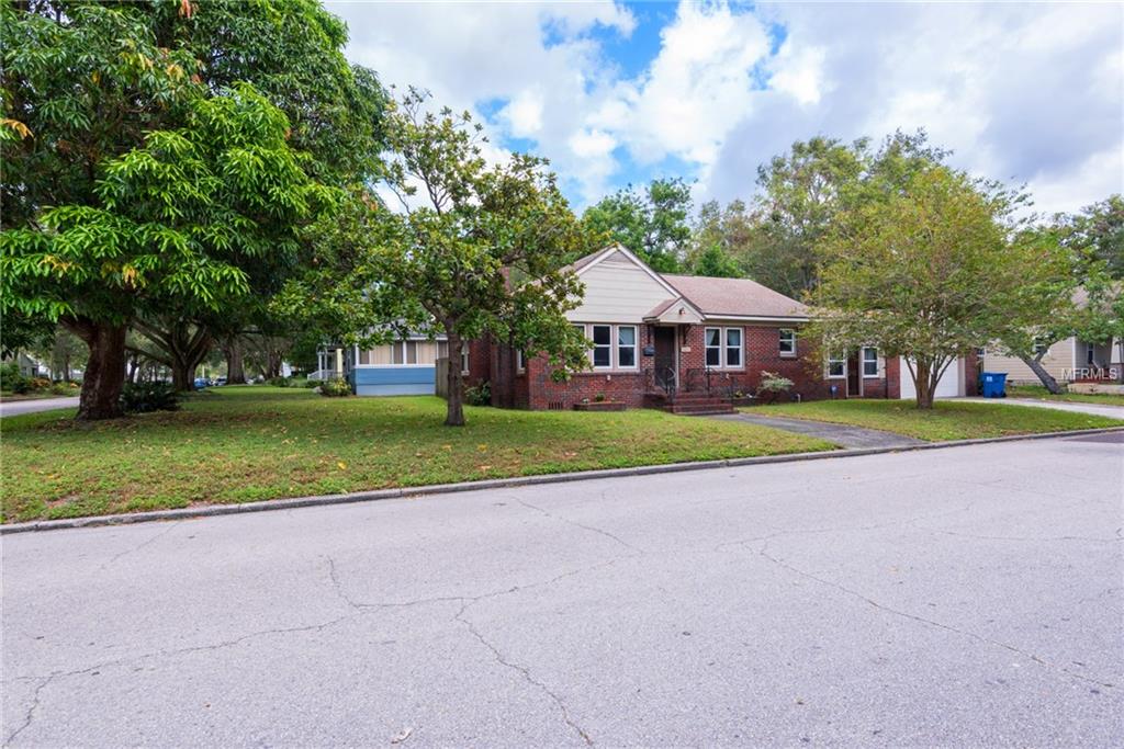 2025 5TH STREET N, ST PETERSBURG, Florida 33704, 2 Bedrooms Bedrooms, 4 Rooms Rooms,1 BathroomBathrooms,Residential,For sale,5TH,U7834332