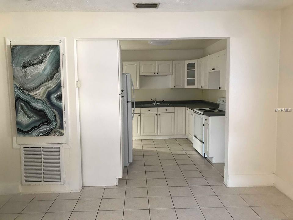 8501 N ASHLEY STREET, TAMPA, Florida 33604, 2 Bedrooms Bedrooms, 6 Rooms Rooms,2 BathroomsBathrooms,Residential,For sale,ASHLEY,T2924387