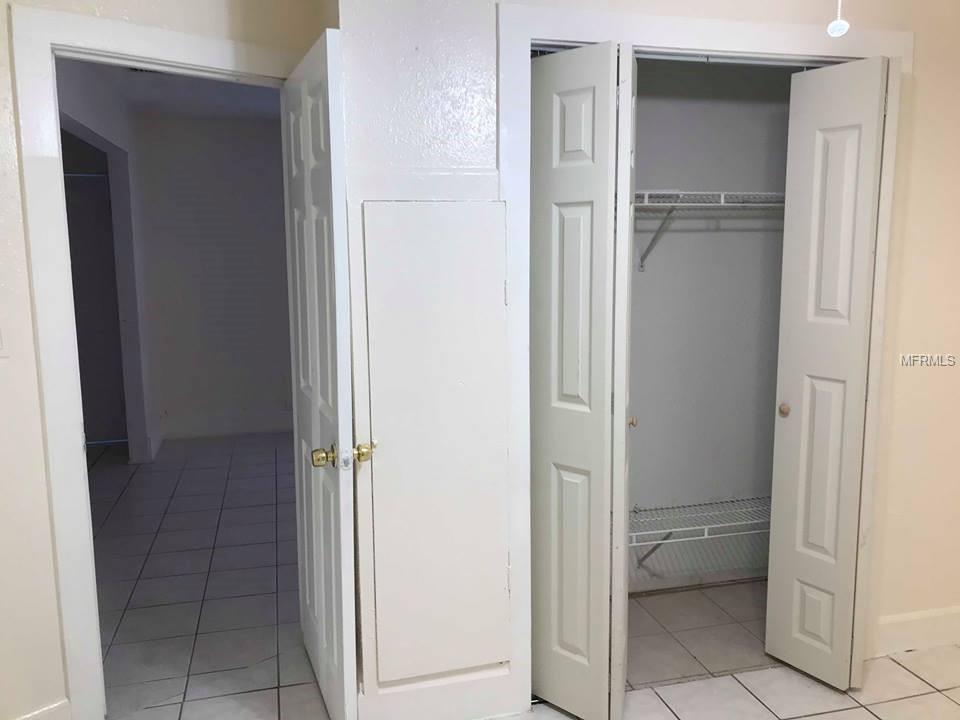8501 N ASHLEY STREET, TAMPA, Florida 33604, 2 Bedrooms Bedrooms, 6 Rooms Rooms,2 BathroomsBathrooms,Residential,For sale,ASHLEY,T2924387