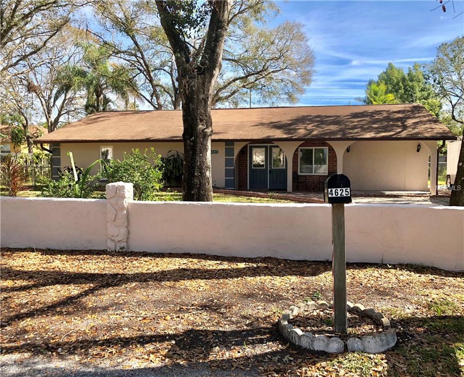 4625 GARCIA AVENUE, SARASOTA, Florida 34233, 4 Bedrooms Bedrooms, 8 Rooms Rooms,2 BathroomsBathrooms,Residential,For sale,GARCIA,U7847062