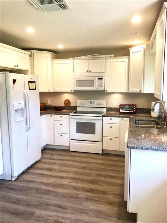 4625 GARCIA AVENUE, SARASOTA, Florida 34233, 4 Bedrooms Bedrooms, 8 Rooms Rooms,2 BathroomsBathrooms,Residential,For sale,GARCIA,U7847062