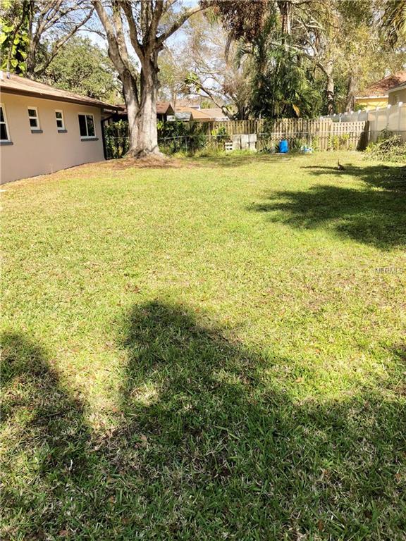 4625 GARCIA AVENUE, SARASOTA, Florida 34233, 4 Bedrooms Bedrooms, 8 Rooms Rooms,2 BathroomsBathrooms,Residential,For sale,GARCIA,U7847062