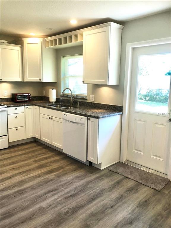 4625 GARCIA AVENUE, SARASOTA, Florida 34233, 4 Bedrooms Bedrooms, 8 Rooms Rooms,2 BathroomsBathrooms,Residential,For sale,GARCIA,U7847062