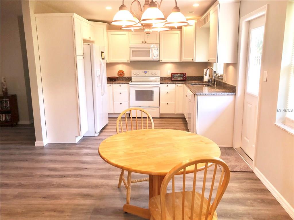 4625 GARCIA AVENUE, SARASOTA, Florida 34233, 4 Bedrooms Bedrooms, 8 Rooms Rooms,2 BathroomsBathrooms,Residential,For sale,GARCIA,U7847062