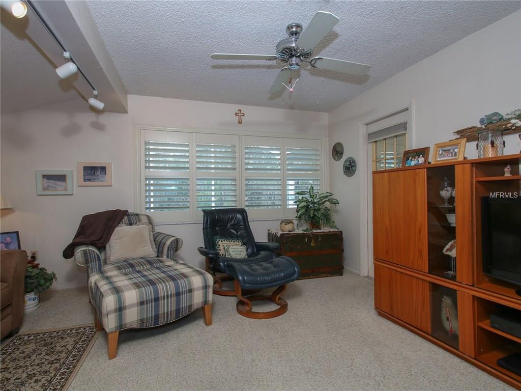 8149 ROYAL HART DRIVE, NEW PORT RICHEY, Florida 34653, 2 Bedrooms Bedrooms, 5 Rooms Rooms,2 BathroomsBathrooms,Residential,For sale,ROYAL HART,U7847230