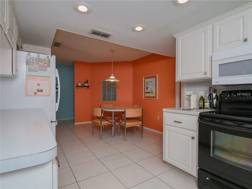 8149 ROYAL HART DRIVE, NEW PORT RICHEY, Florida 34653, 2 Bedrooms Bedrooms, 5 Rooms Rooms,2 BathroomsBathrooms,Residential,For sale,ROYAL HART,U7847230