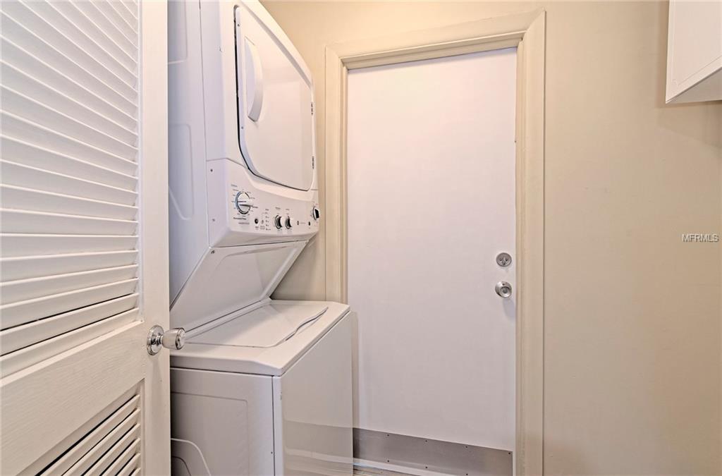 5889 17TH STREET W, BRADENTON, Florida 34207, 2 Bedrooms Bedrooms, 5 Rooms Rooms,1 BathroomBathrooms,Residential,For sale,17TH,A4209809