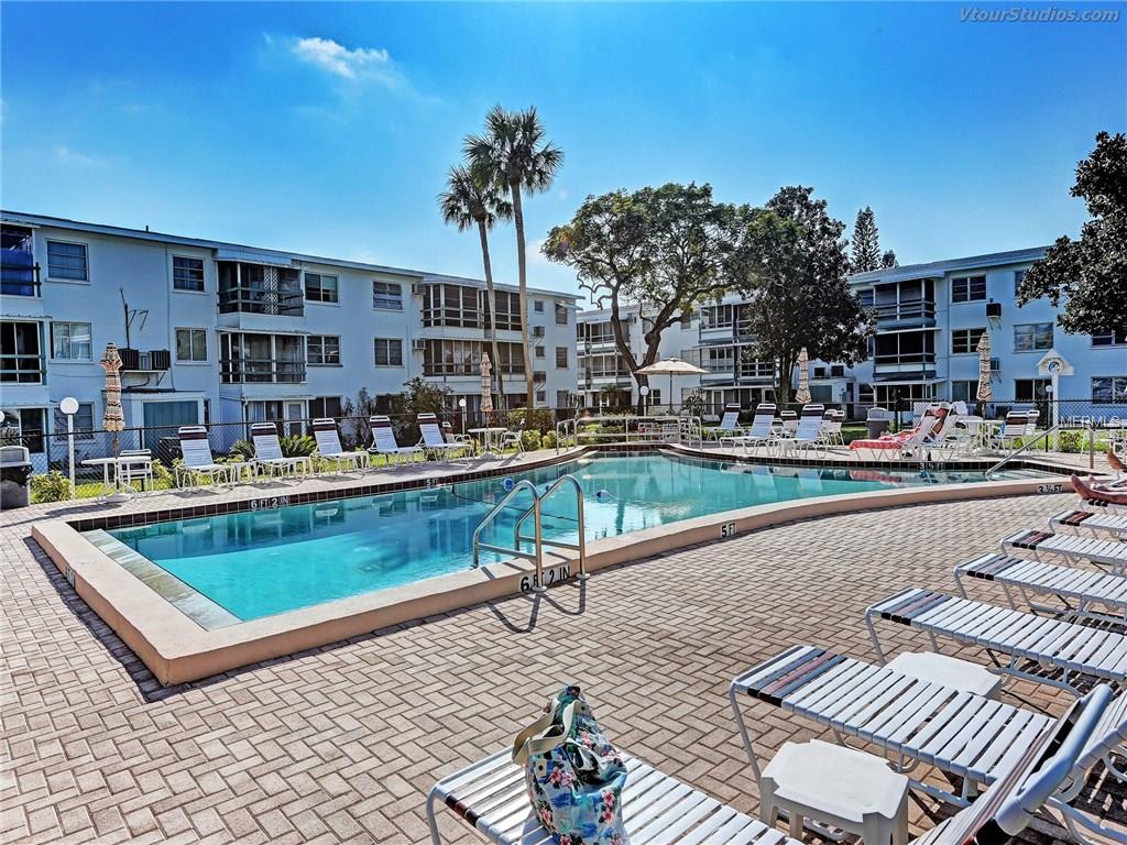 5889 17TH STREET W, BRADENTON, Florida 34207, 2 Bedrooms Bedrooms, 5 Rooms Rooms,1 BathroomBathrooms,Residential,For sale,17TH,A4209809