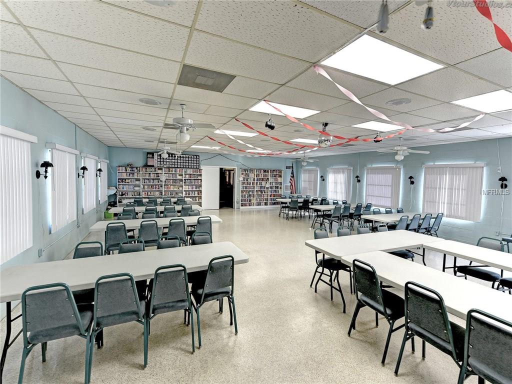 5889 17TH STREET W, BRADENTON, Florida 34207, 2 Bedrooms Bedrooms, 5 Rooms Rooms,1 BathroomBathrooms,Residential,For sale,17TH,A4209809