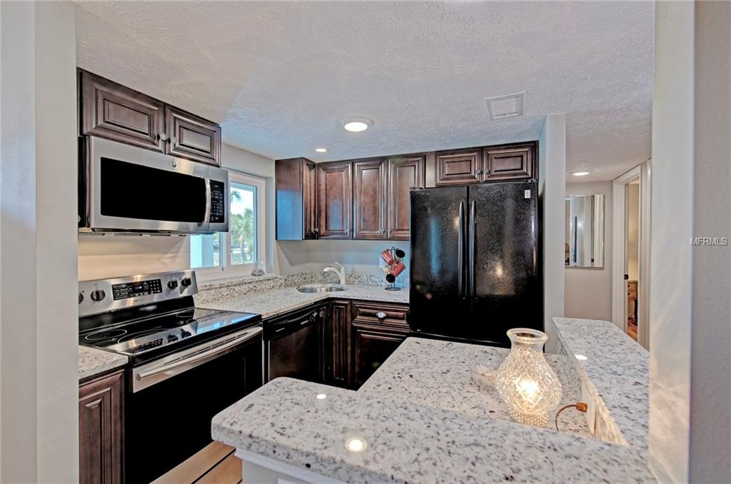 5889 17TH STREET W, BRADENTON, Florida 34207, 2 Bedrooms Bedrooms, 5 Rooms Rooms,1 BathroomBathrooms,Residential,For sale,17TH,A4209809