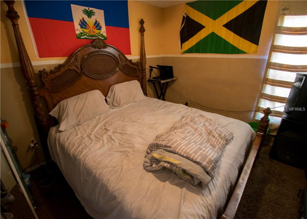 130 RICHMAR AVENUE, HAINES CITY, Florida 33844, 4 Bedrooms Bedrooms, 3 Rooms Rooms,2 BathroomsBathrooms,Residential,For sale,RICHMAR,P4719046