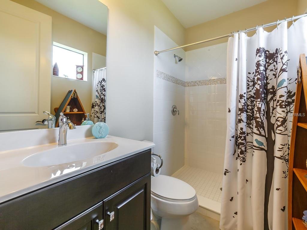 7520 WINDY HILL CV, LAKEWOOD RANCH, Florida 34202, 4 Bedrooms Bedrooms, 12 Rooms Rooms,4 BathroomsBathrooms,Residential,For sale,WINDY HILL CV,A4191684