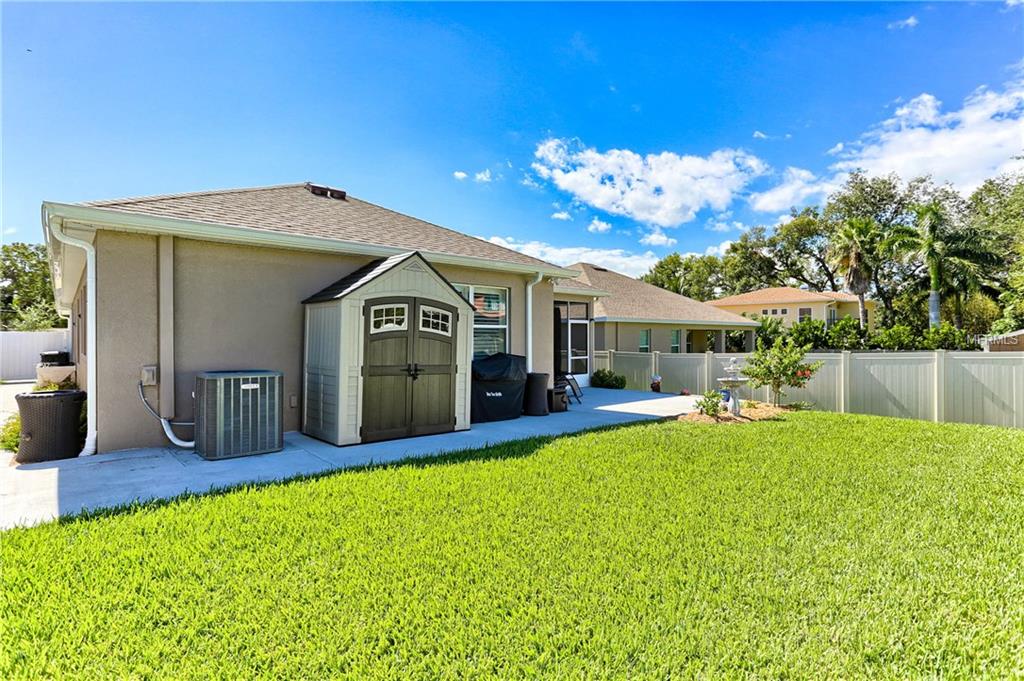 1572 RIDGEWOOD STREET, CLEARWATER, Florida 33755, 3 Bedrooms Bedrooms, 8 Rooms Rooms,2 BathroomsBathrooms,Residential,For sale,RIDGEWOOD,U7836461